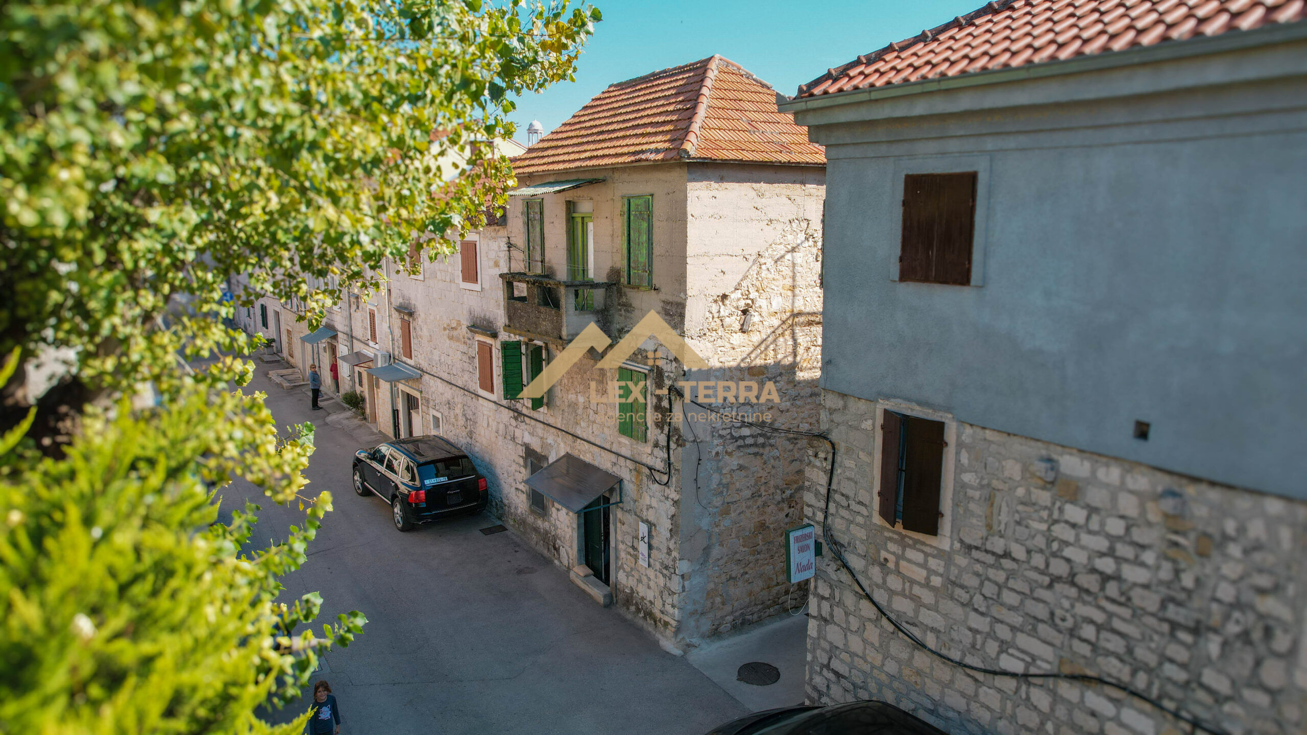 dji_fly_20251013_131258_139_1760354188545_photo-1