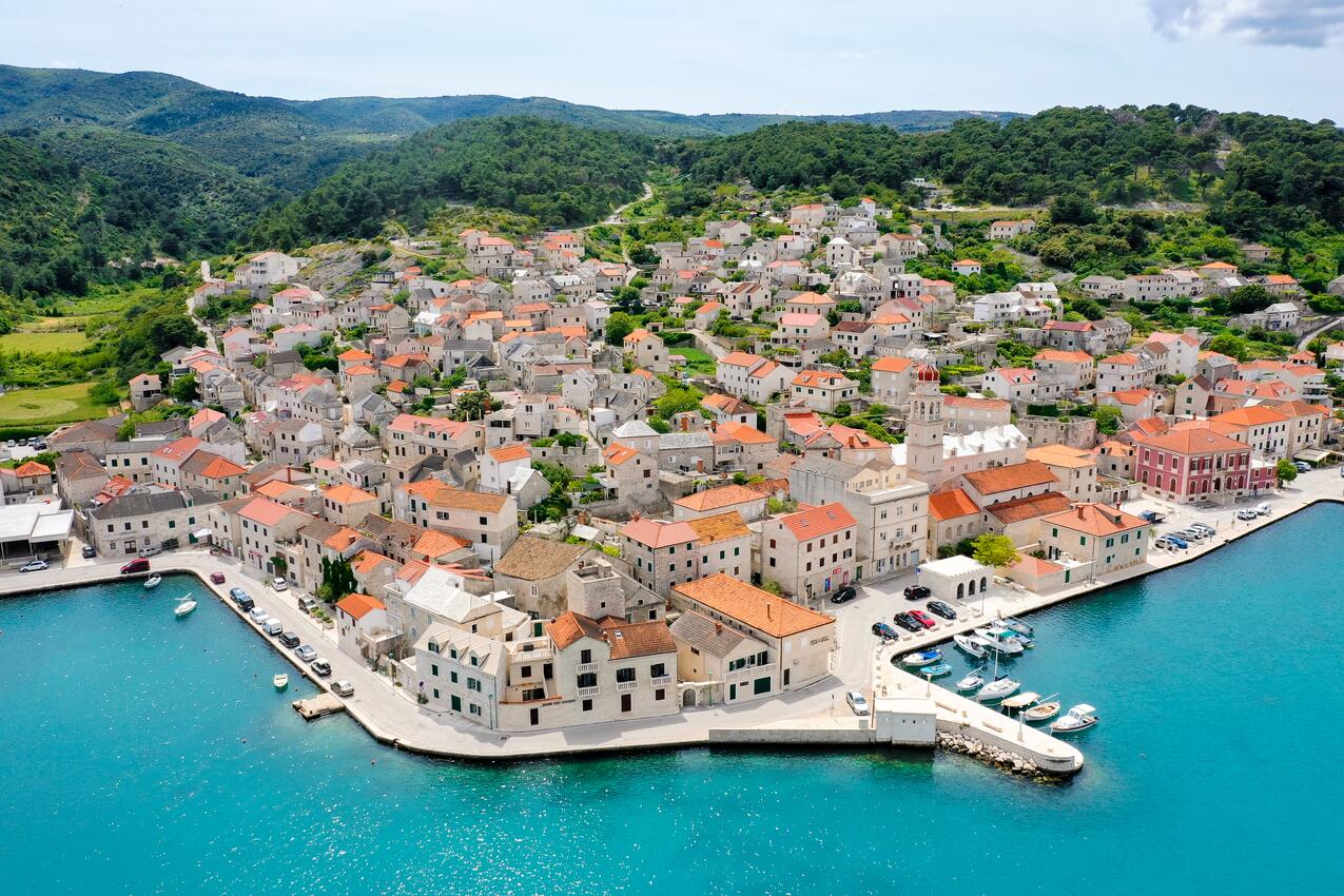 dalmatia-brac-pucisca-croatia-12-l